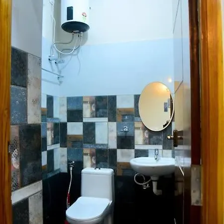 Sri Apartment 2Bhk For Familys Couples Parking A1 Pondicherry Exterior photo