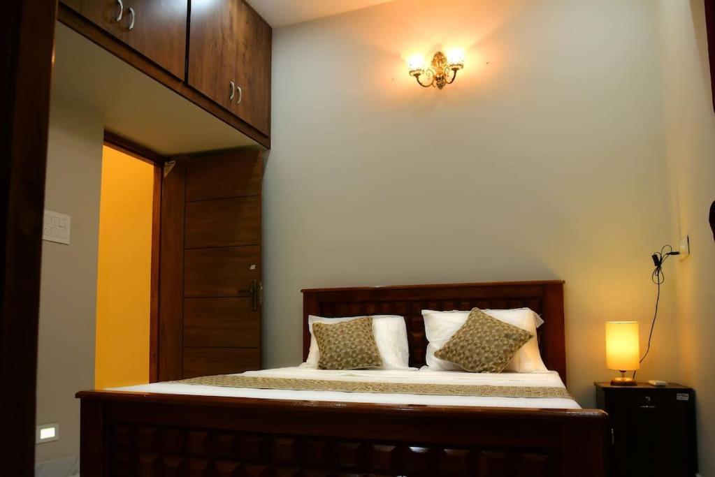 Sri 2bhk For Familys Couples Parking A1 * Pondicherry