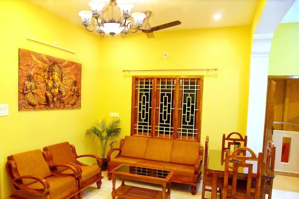Sri 2bhk For Familys Couples Parking A1 * Pondicherry