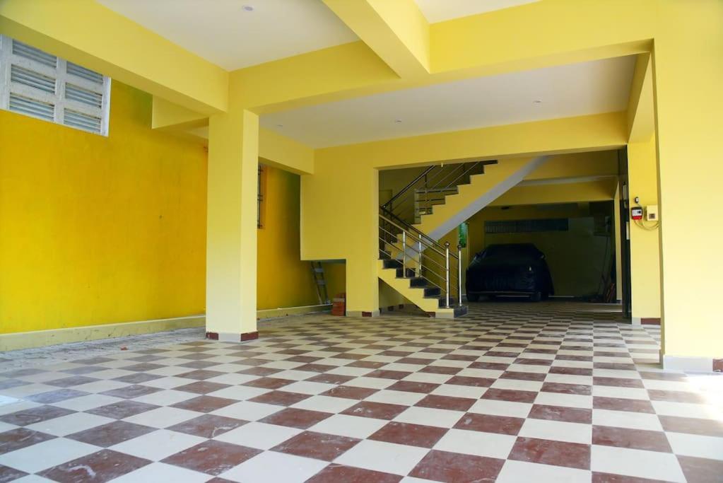 Sri 2bhk For Familys Couples Parking A1 *